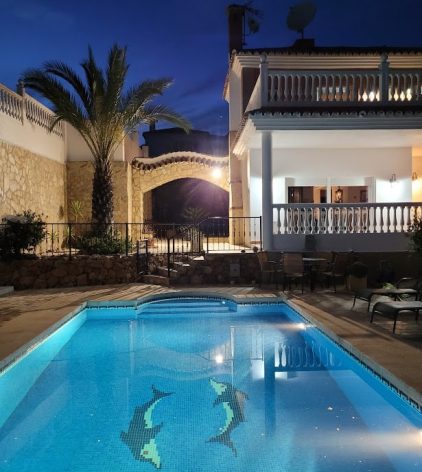 Mijas Villa at night arch view